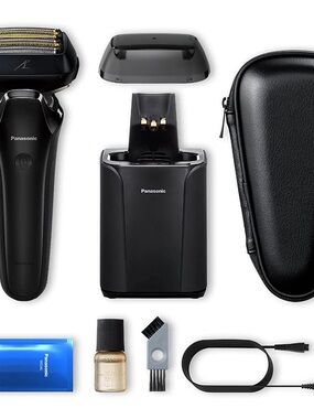 (NEW IN BOX) Panasonic ARC 6 Shaver with Cleaning Dock